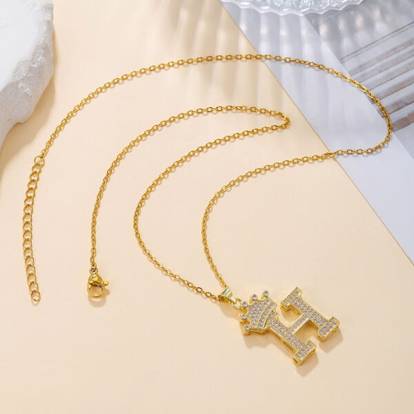 1PCS Fashionable Gold Diamond Crown Uppercase Letter Popular Pendant Necklace Suitable For Daily Use Festivals Parties Gifts Jewelry Set - Image 2